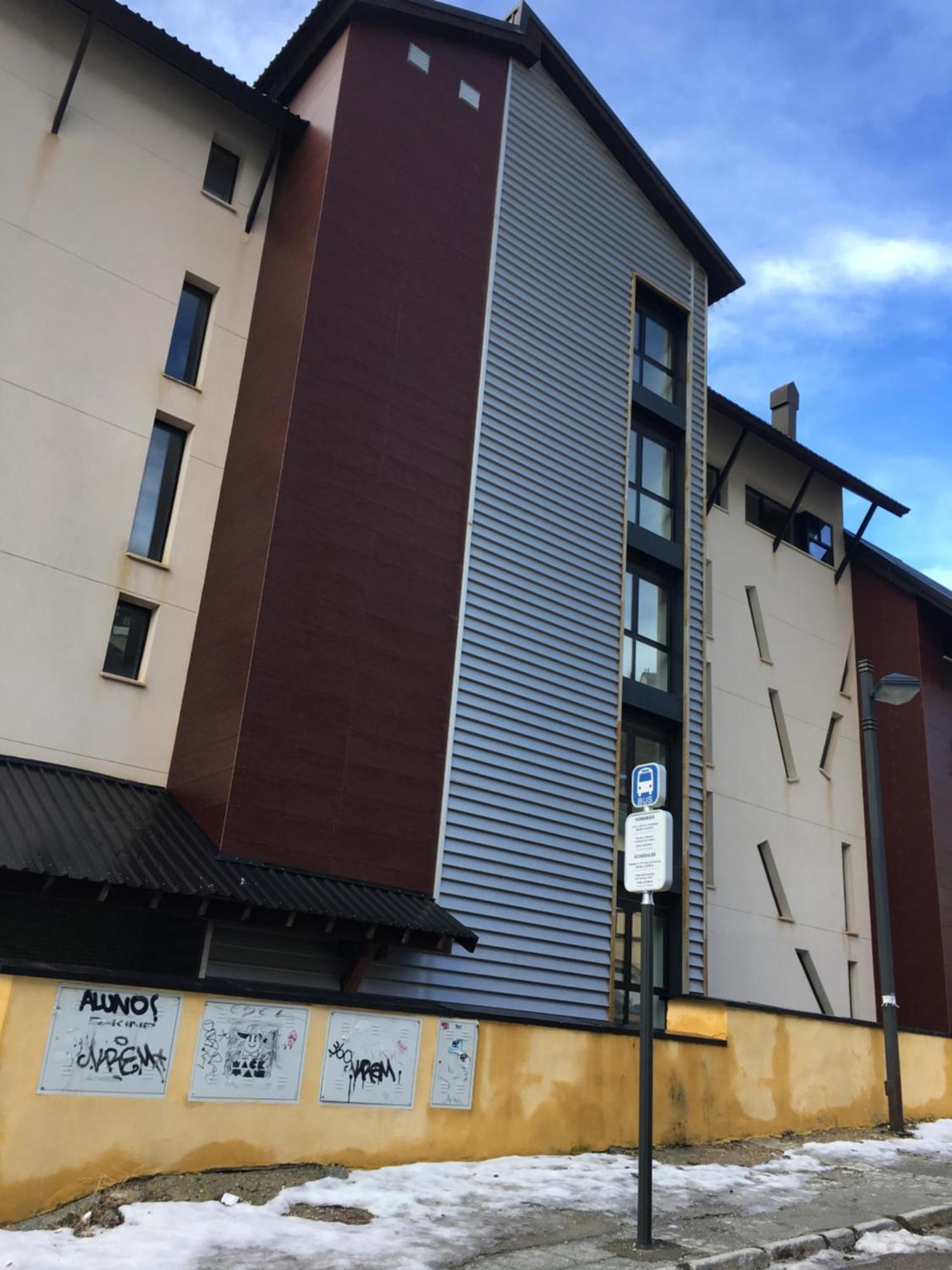 Sierra Nevada, Apartamento Abuhardillado Parking Y Wifi エクステリア 写真